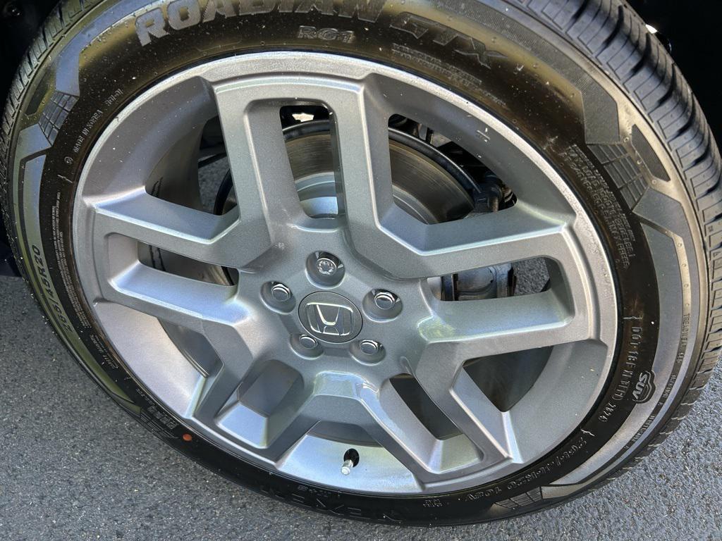 used 2023 Honda Passport car, priced at $33,000