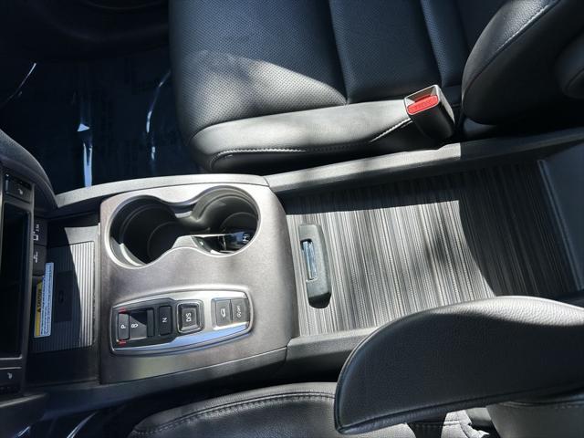 used 2023 Honda Passport car, priced at $33,000