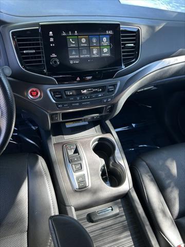 used 2023 Honda Passport car, priced at $33,000