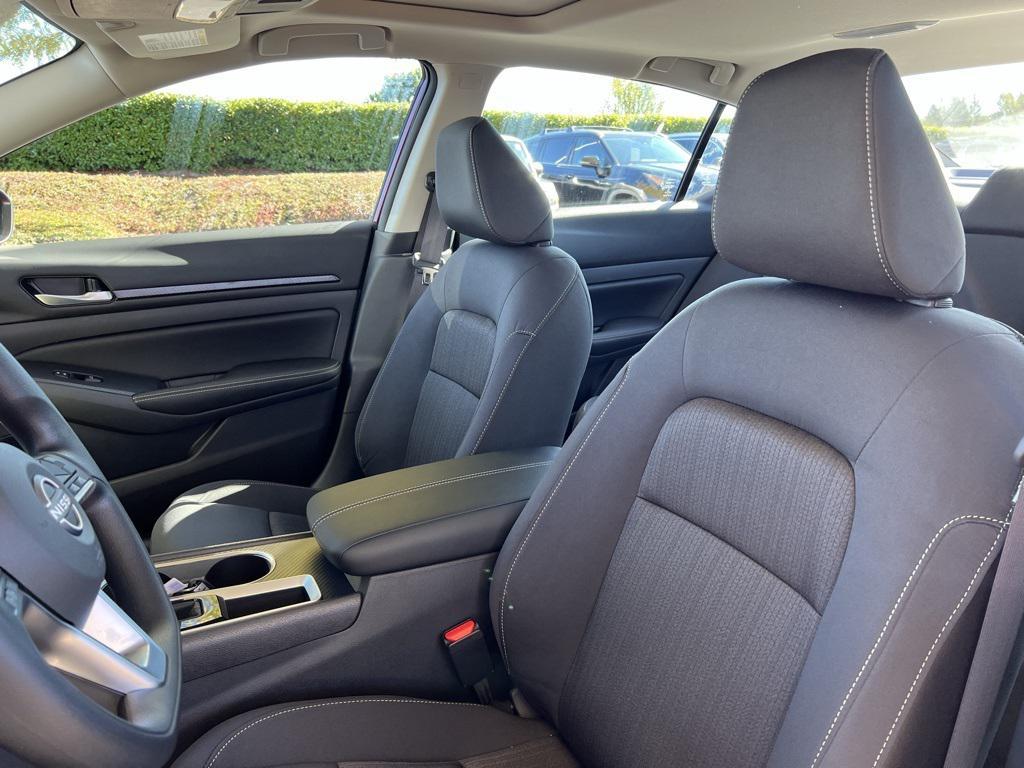new 2025 Nissan Altima car, priced at $27,958