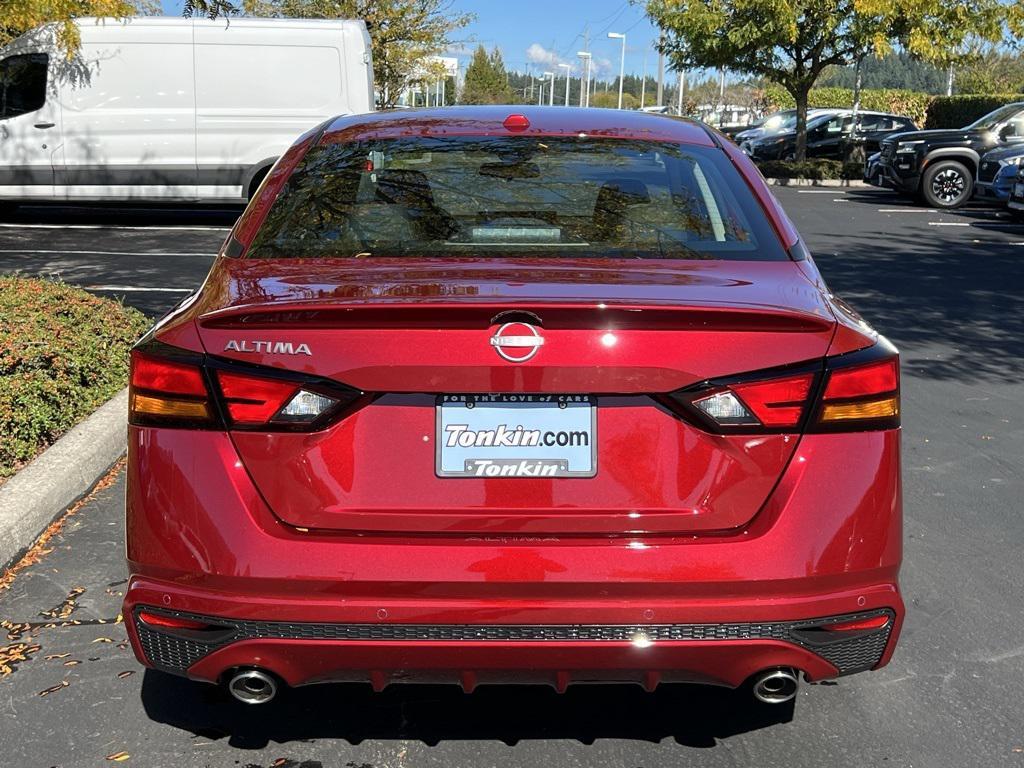 new 2025 Nissan Altima car, priced at $27,958