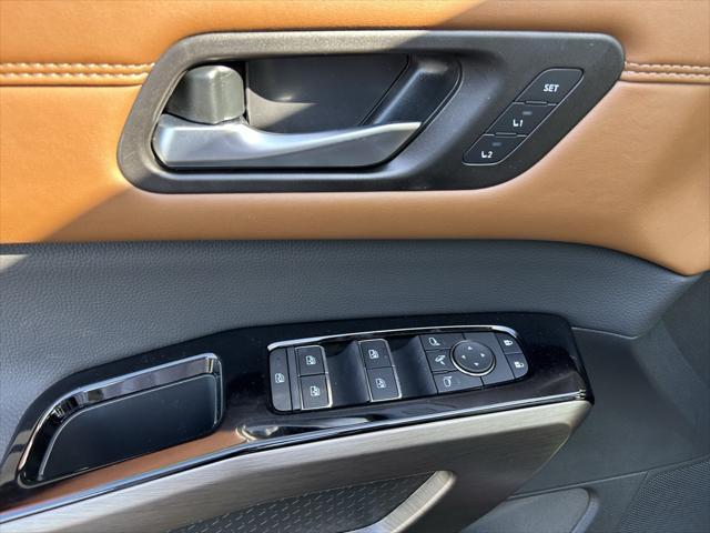 new 2025 Nissan Pathfinder car, priced at $55,575