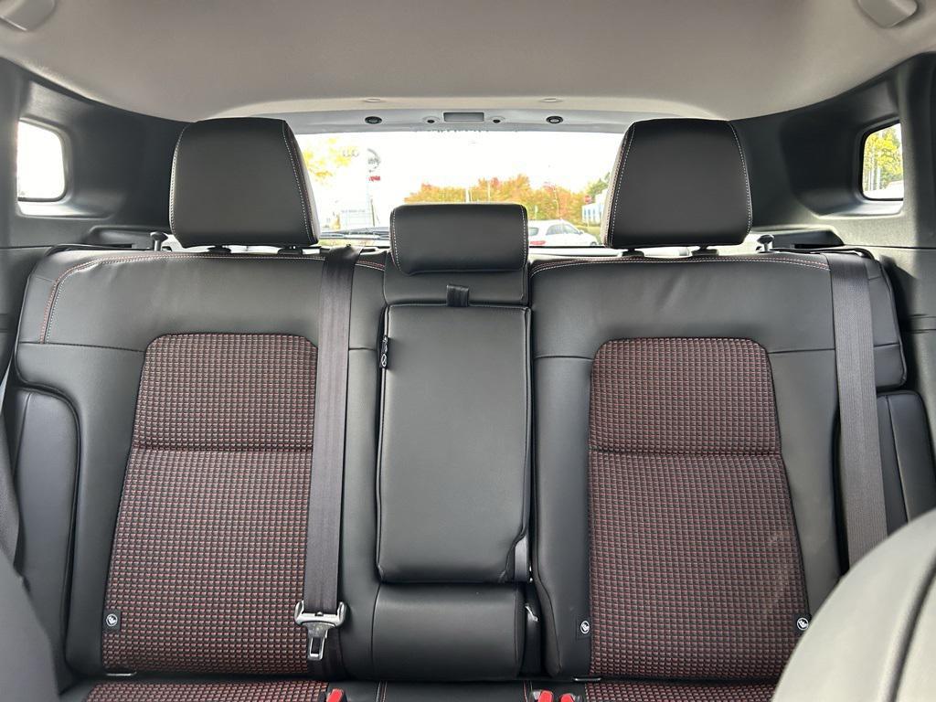 new 2025 Nissan Kicks car, priced at $29,943