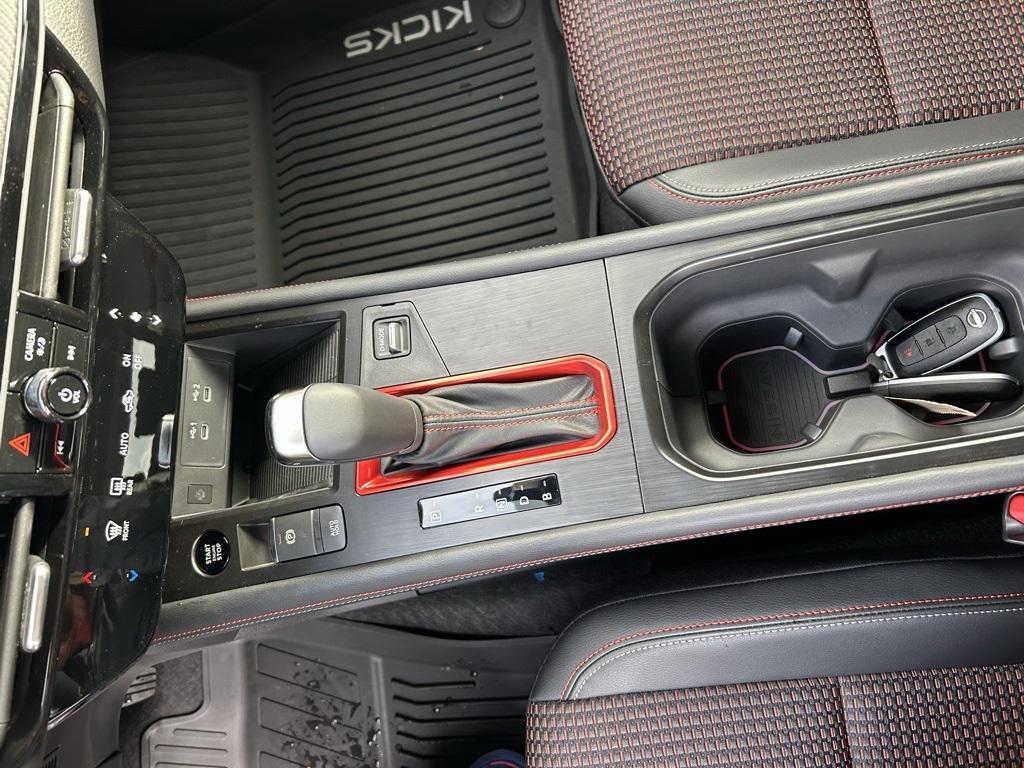 new 2025 Nissan Kicks car, priced at $29,943