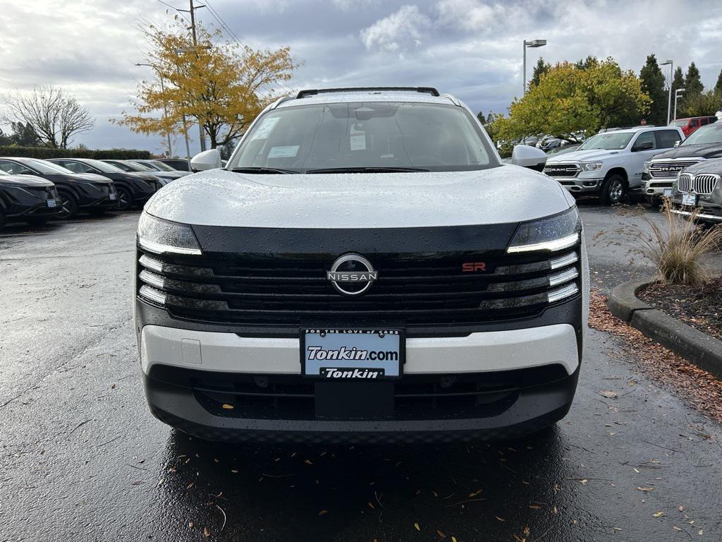 new 2025 Nissan Kicks car, priced at $29,943