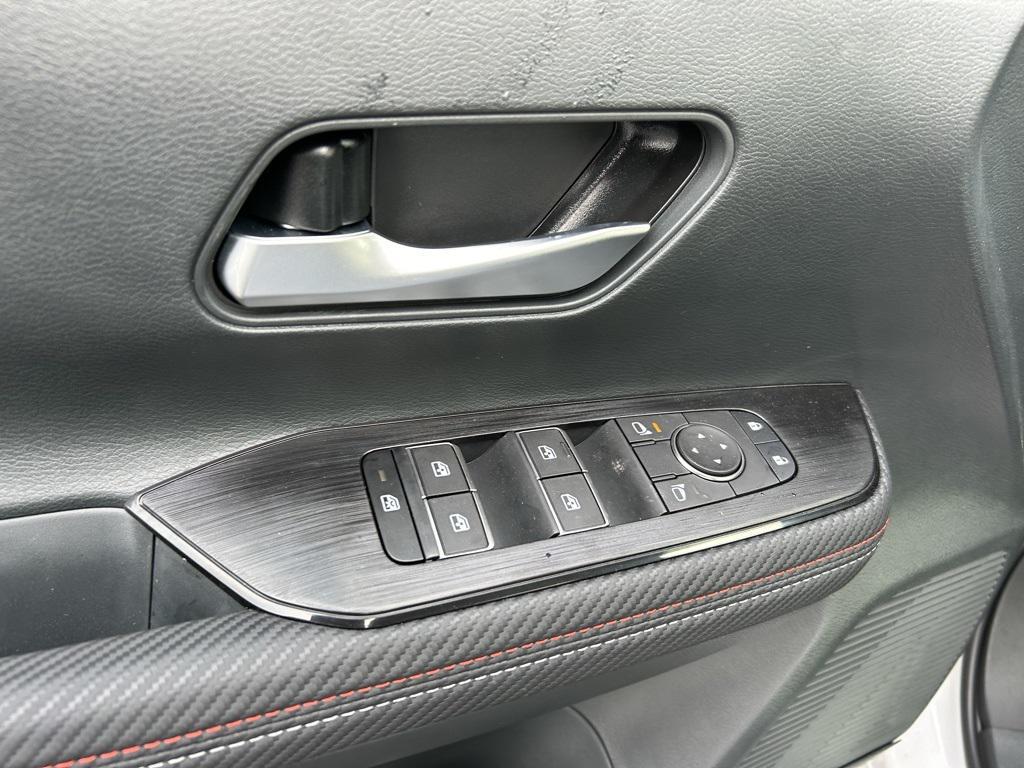 new 2025 Nissan Kicks car, priced at $29,943