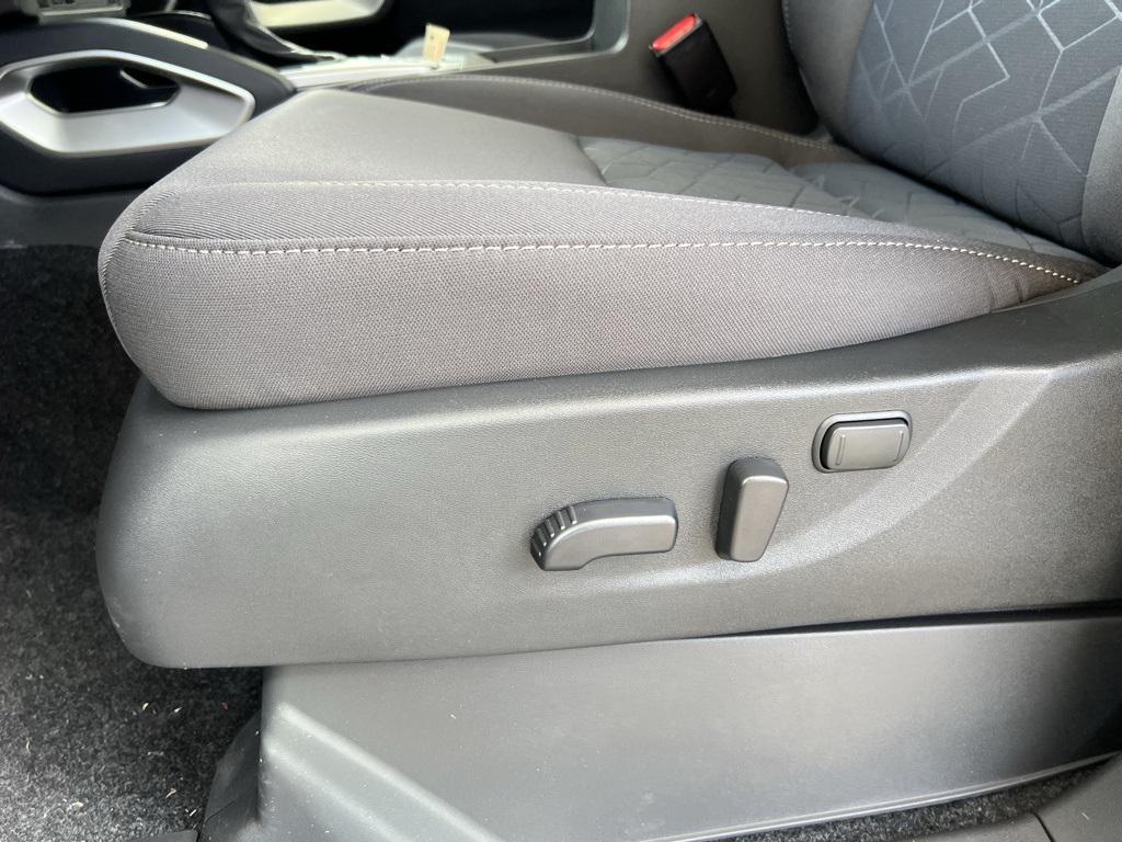 new 2026 Nissan Frontier car, priced at $39,107