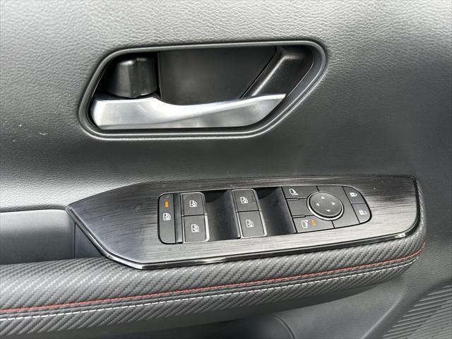 new 2025 Nissan Kicks car, priced at $30,630
