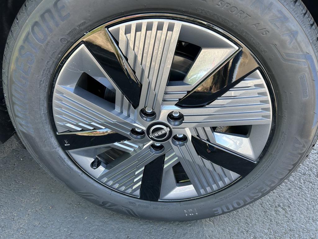 new 2025 Nissan Murano car, priced at $40,143