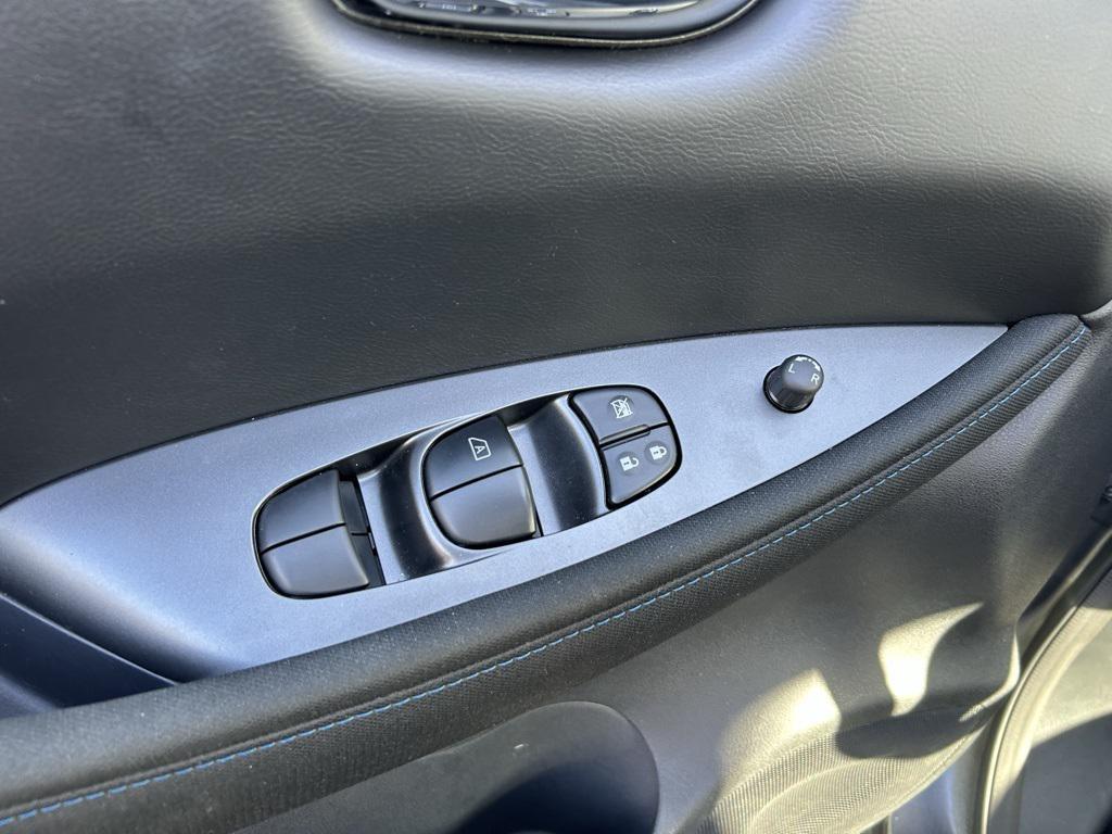 used 2024 Nissan Leaf car, priced at $19,037