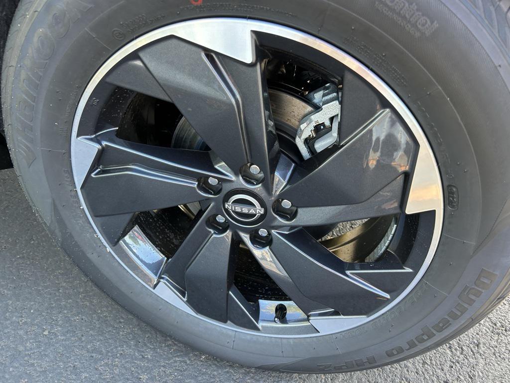 new 2026 Nissan Rogue car, priced at $30,935