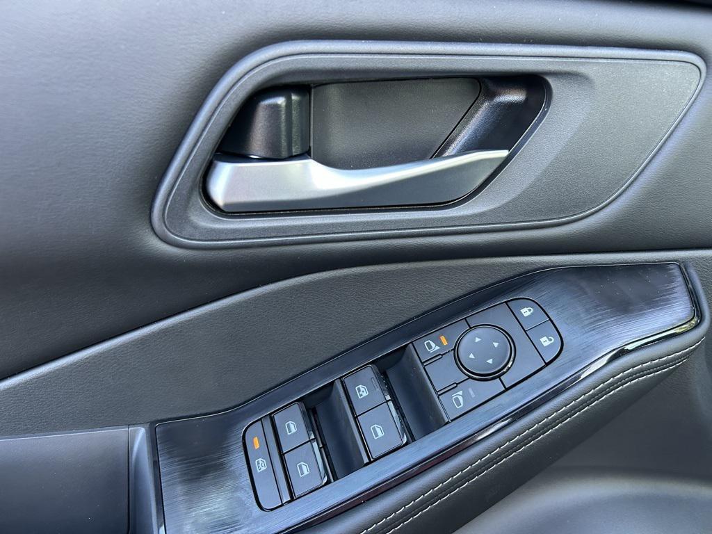 new 2026 Nissan Rogue car, priced at $30,935