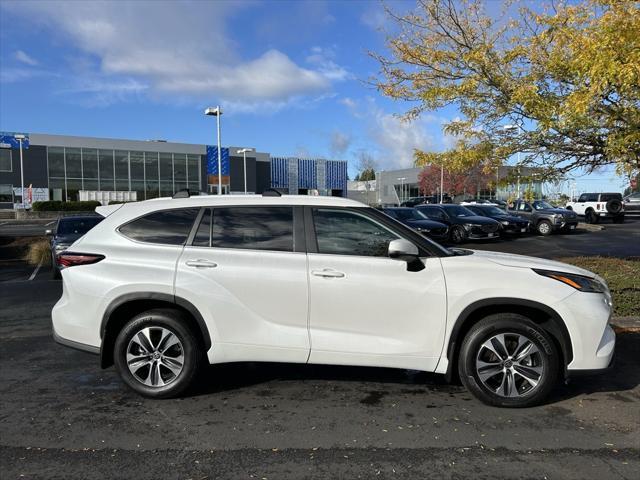 used 2024 Toyota Highlander car, priced at $46,936