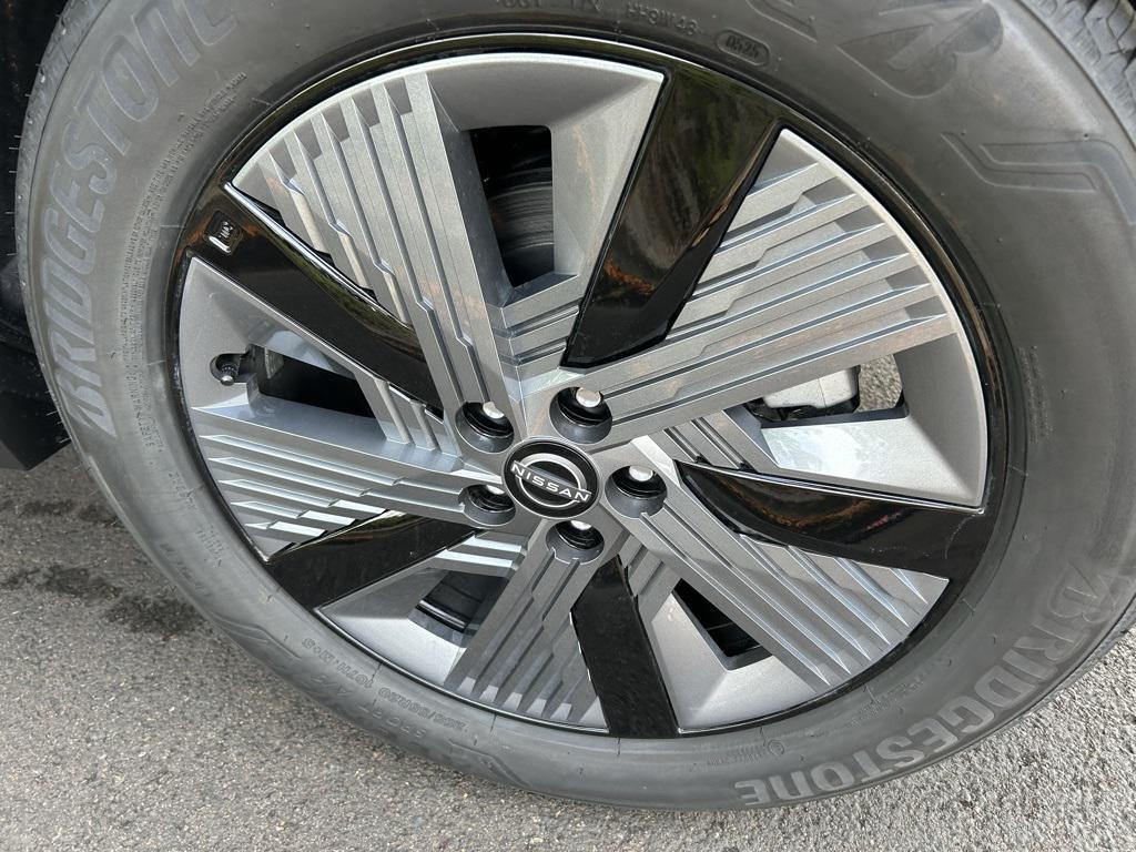 new 2025 Nissan Murano car, priced at $40,143