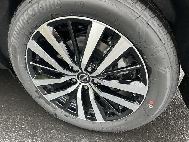 new 2025 Nissan Pathfinder car, priced at $50,565