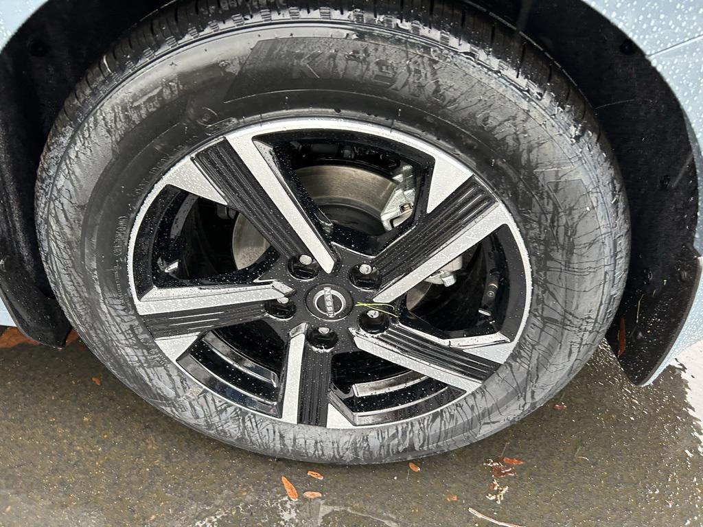 new 2025 Nissan Sentra car, priced at $22,857