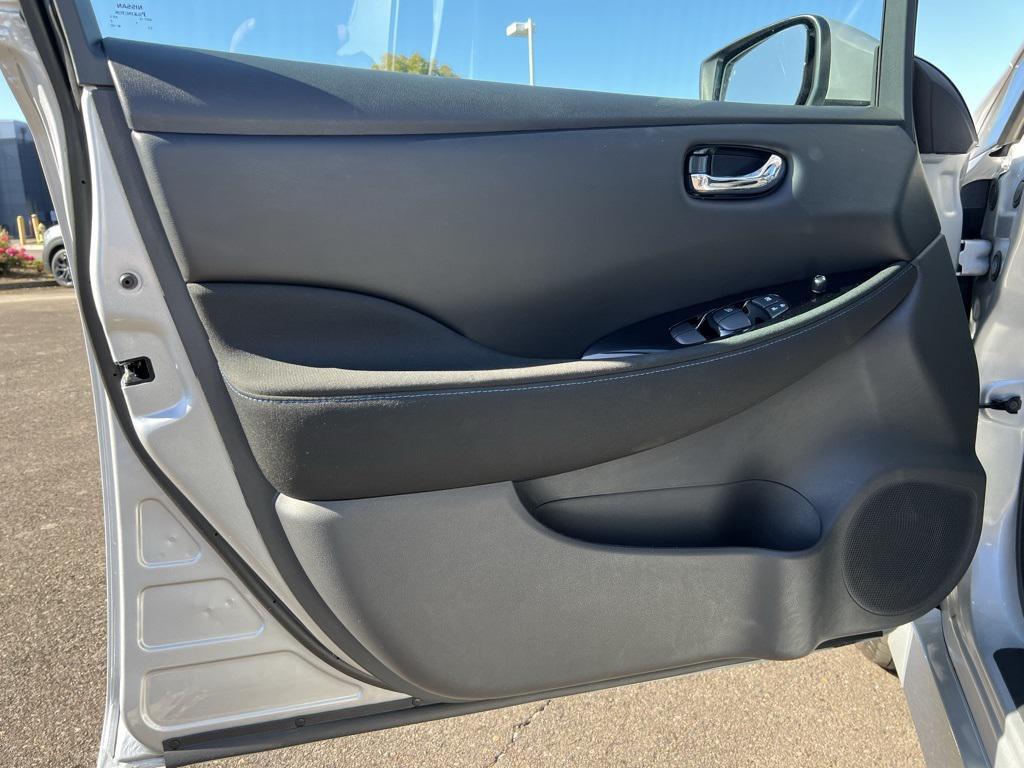 used 2024 Nissan Leaf car, priced at $22,611