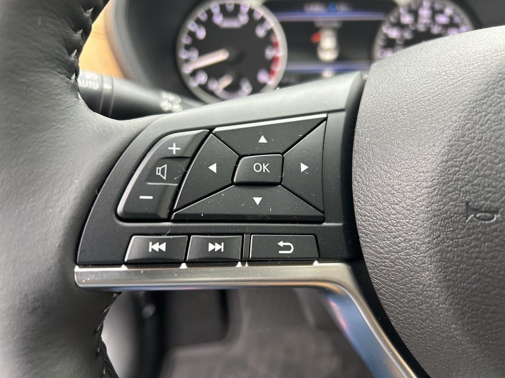 new 2025 Nissan Sentra car, priced at $24,325