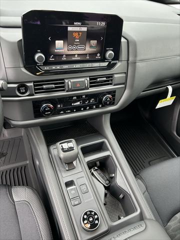new 2025 Nissan Pathfinder car, priced at $37,562