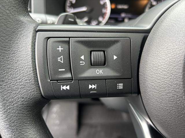 new 2025 Nissan Pathfinder car, priced at $37,562