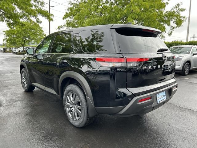 new 2025 Nissan Pathfinder car, priced at $37,562
