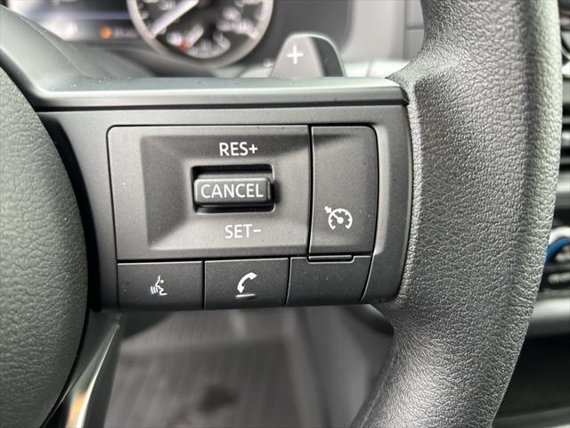 new 2025 Nissan Pathfinder car, priced at $37,562