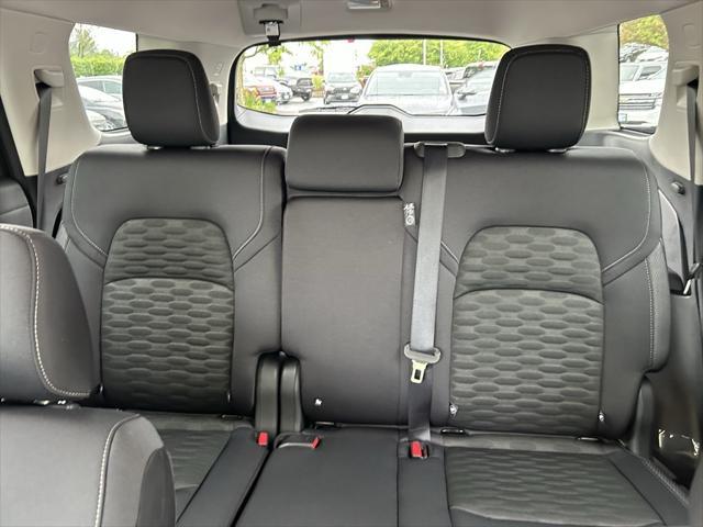 new 2025 Nissan Pathfinder car, priced at $37,562