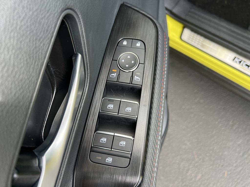 new 2026 Nissan Kicks car, priced at $32,671