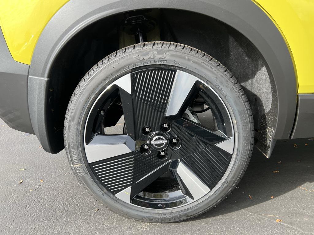 new 2026 Nissan Kicks car, priced at $32,671