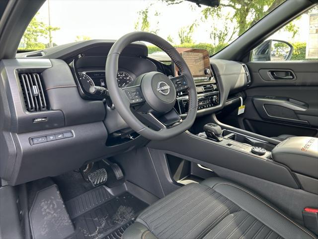 new 2025 Nissan Pathfinder car, priced at $43,967
