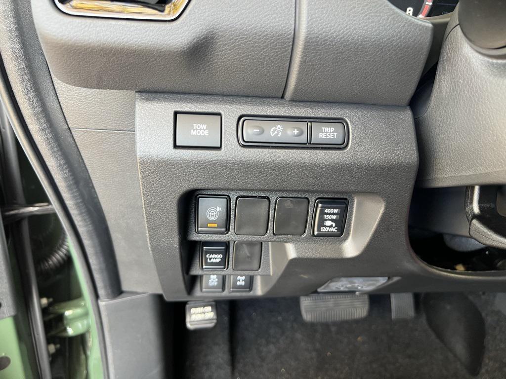 new 2026 Nissan Frontier car, priced at $43,941