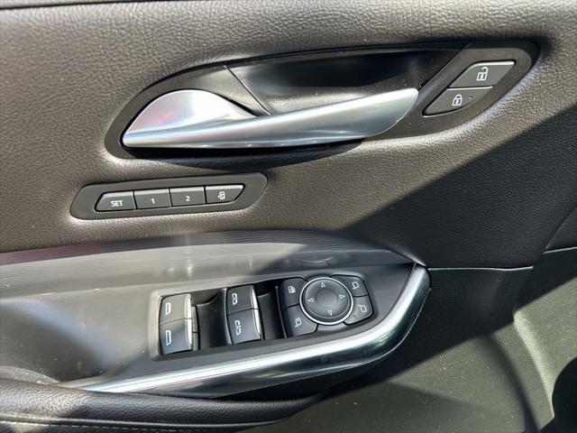 used 2024 Cadillac XT4 car, priced at $35,750