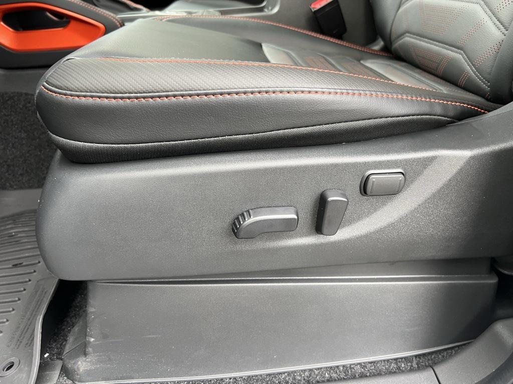 new 2026 Nissan Frontier car, priced at $46,043