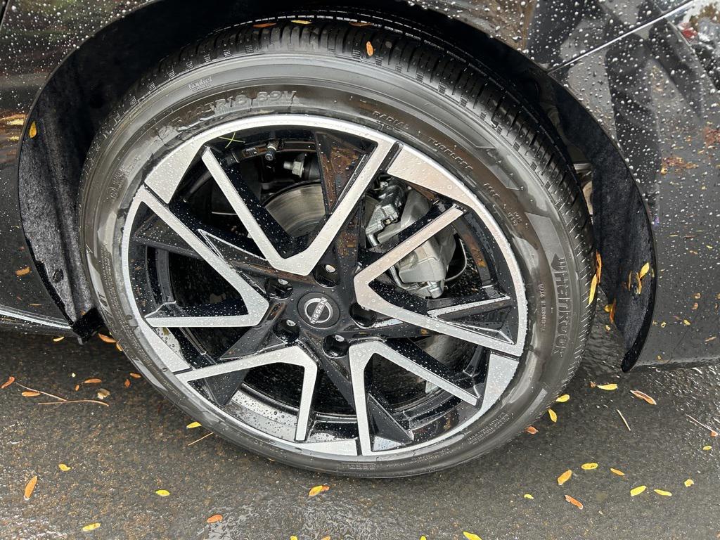 new 2025 Nissan Sentra car, priced at $25,913