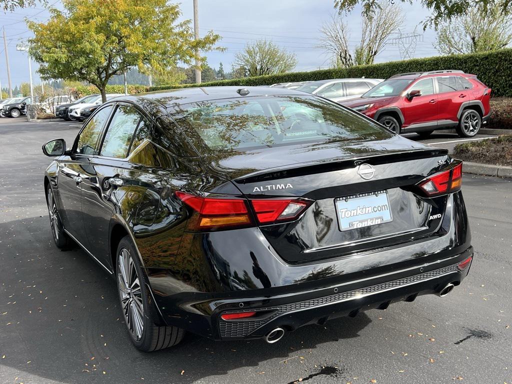 new 2025 Nissan Altima car, priced at $34,413