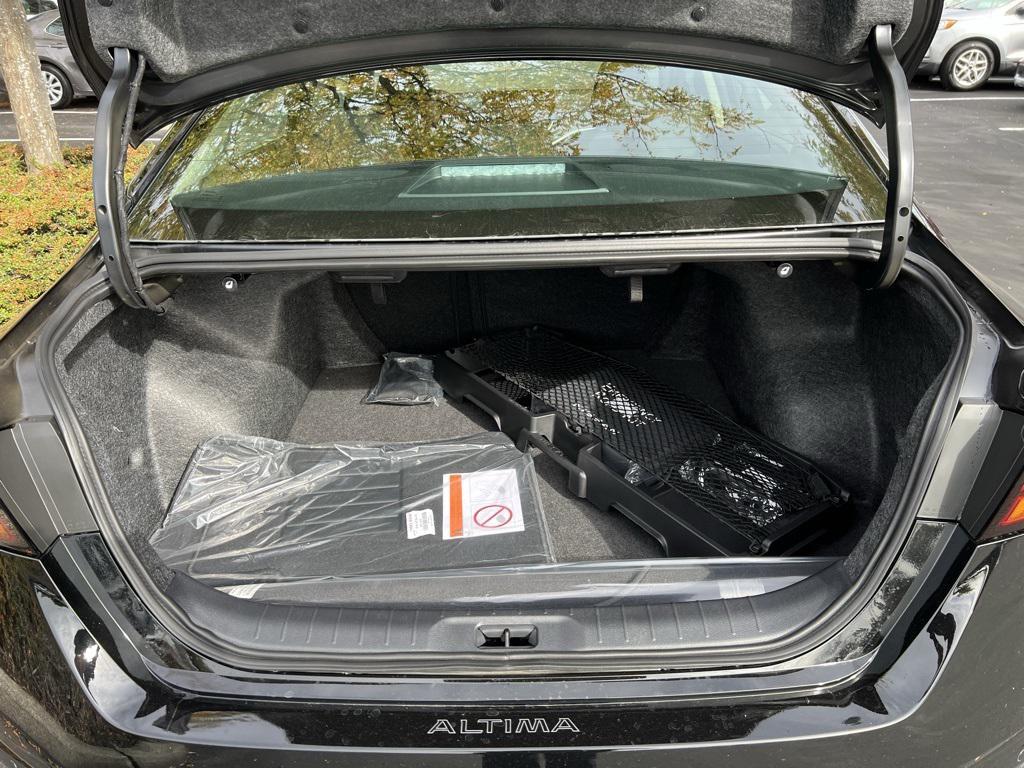 new 2025 Nissan Altima car, priced at $34,413