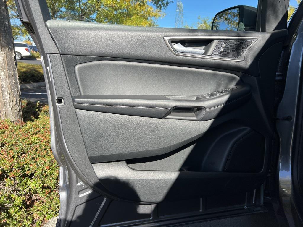 used 2022 Ford Edge car, priced at $19,200