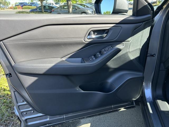 new 2025 Nissan Rogue car, priced at $35,385