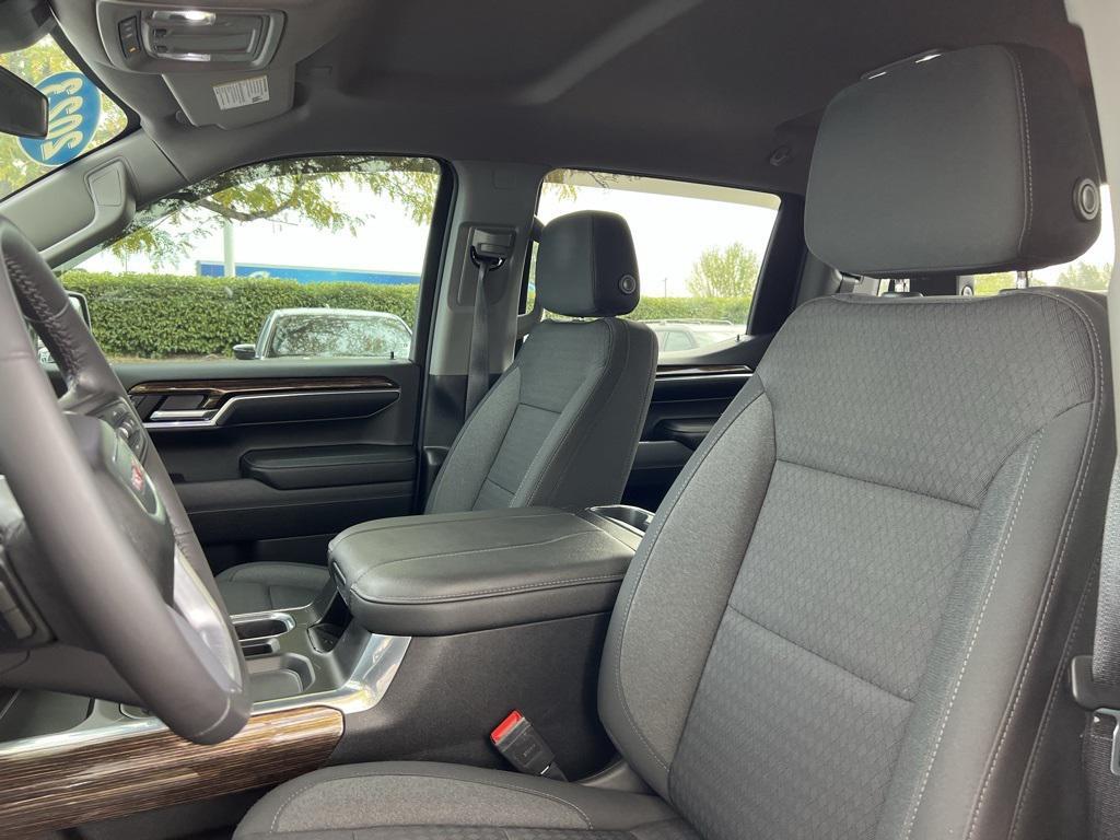 used 2023 GMC Sierra 1500 car, priced at $46,000