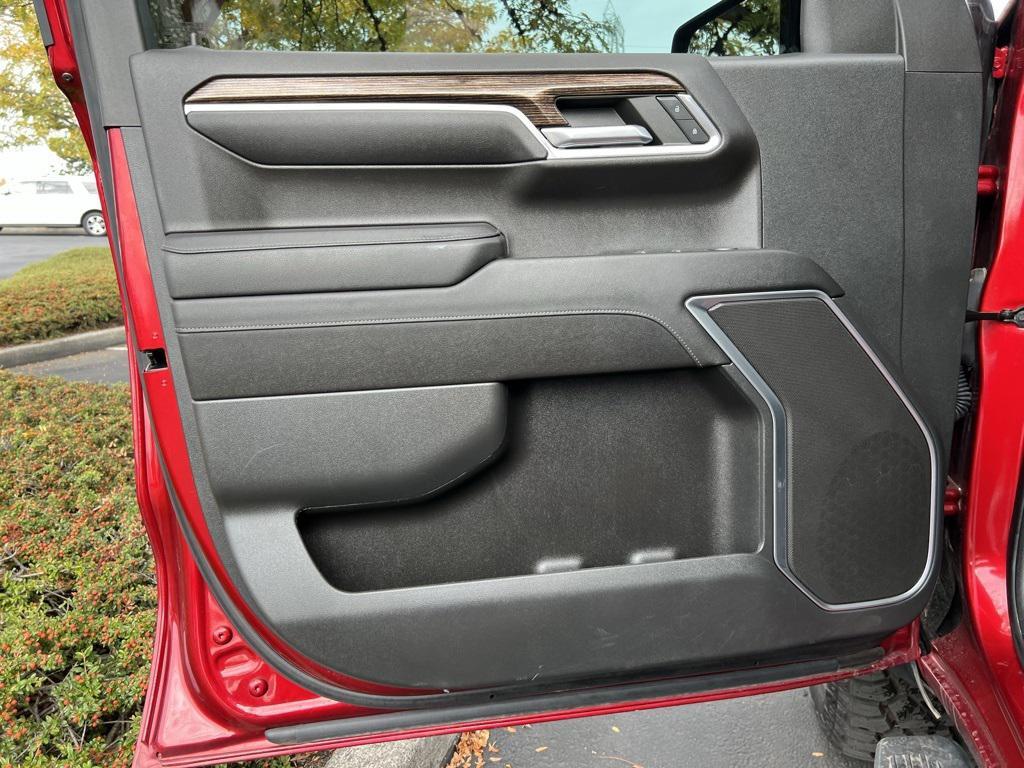 used 2023 GMC Sierra 1500 car, priced at $46,000