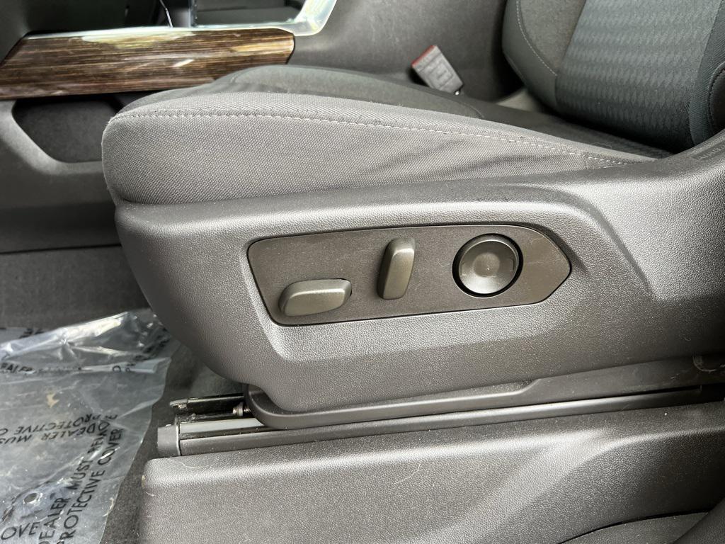 used 2023 GMC Sierra 1500 car, priced at $46,000