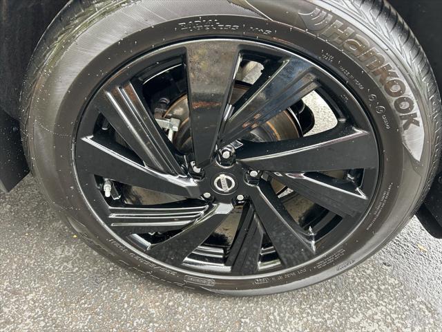 used 2018 Nissan Murano car, priced at $20,000