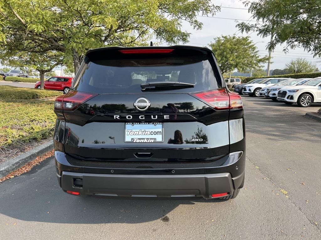 new 2026 Nissan Rogue car, priced at $32,658