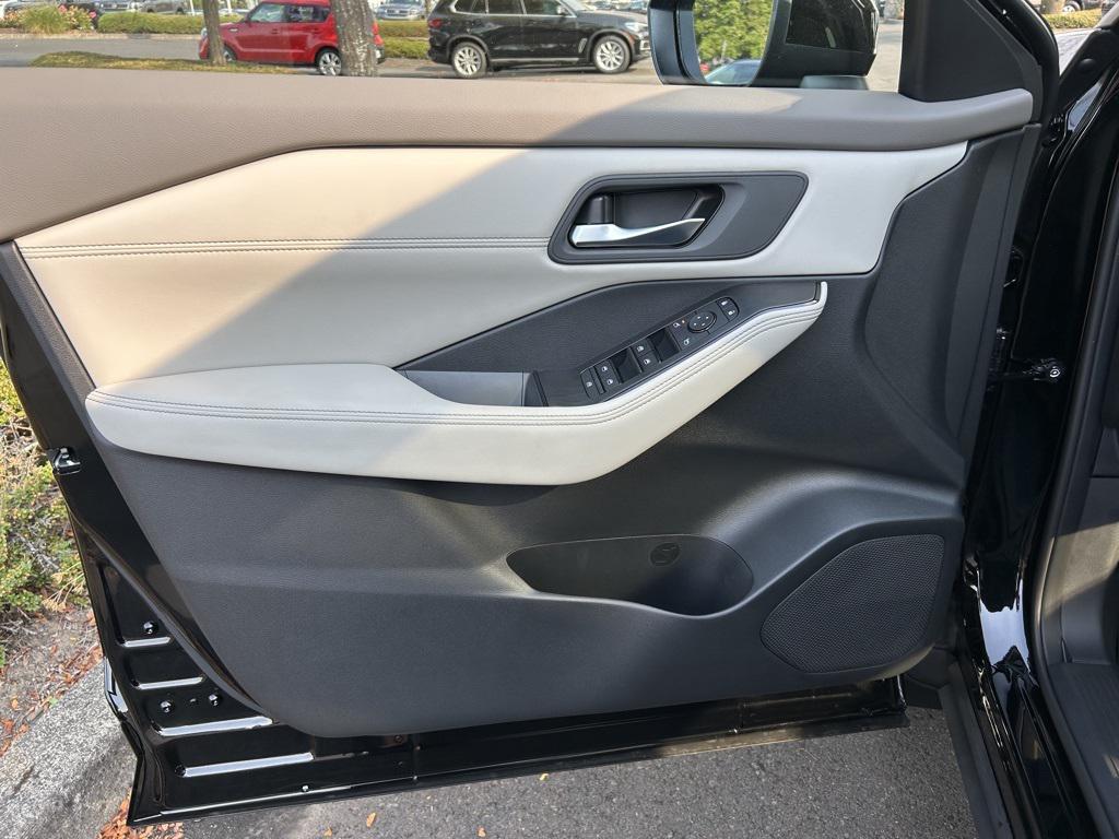 new 2026 Nissan Rogue car, priced at $32,658