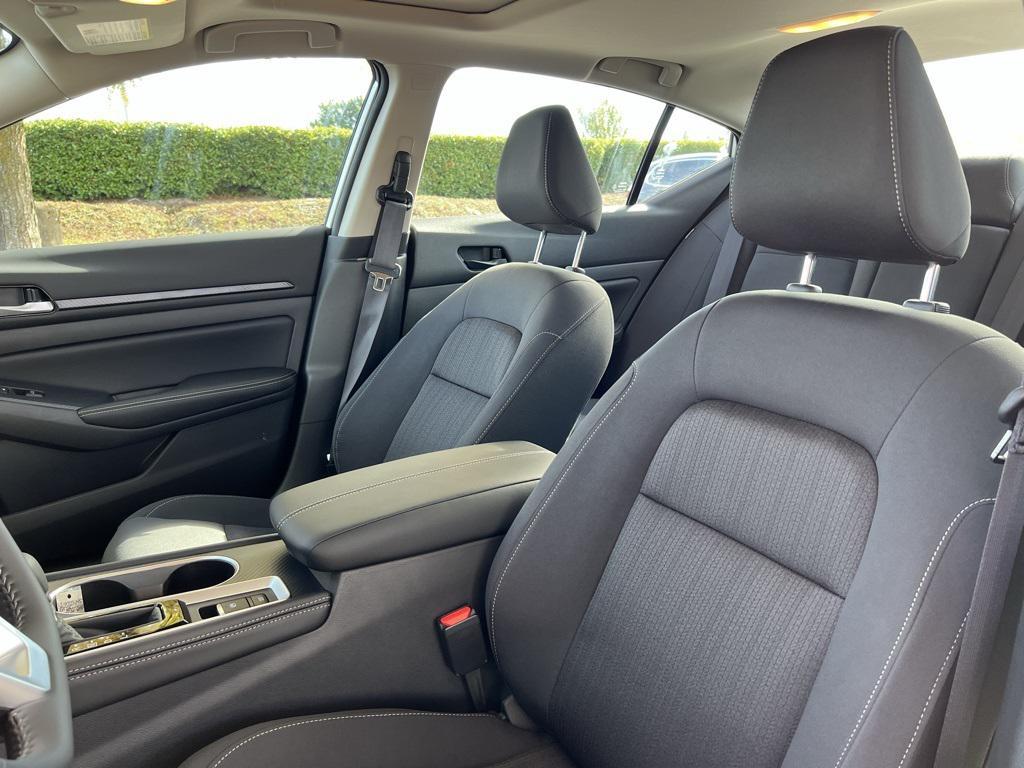 new 2025 Nissan Altima car, priced at $29,074