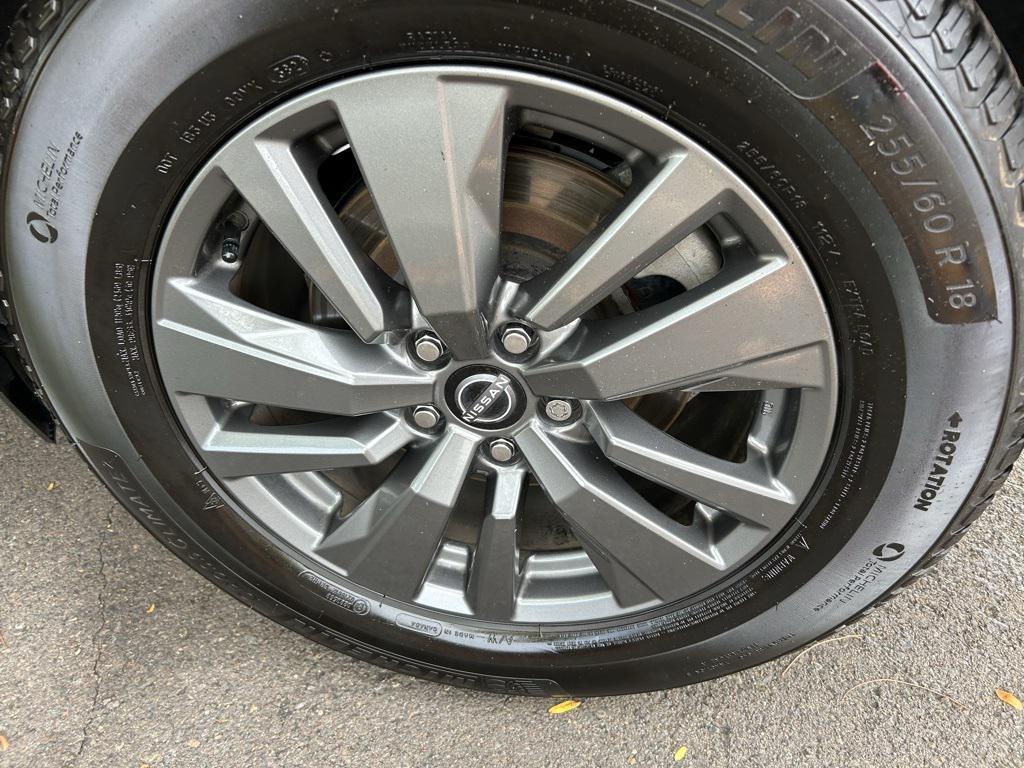 used 2022 Nissan Pathfinder car, priced at $25,500