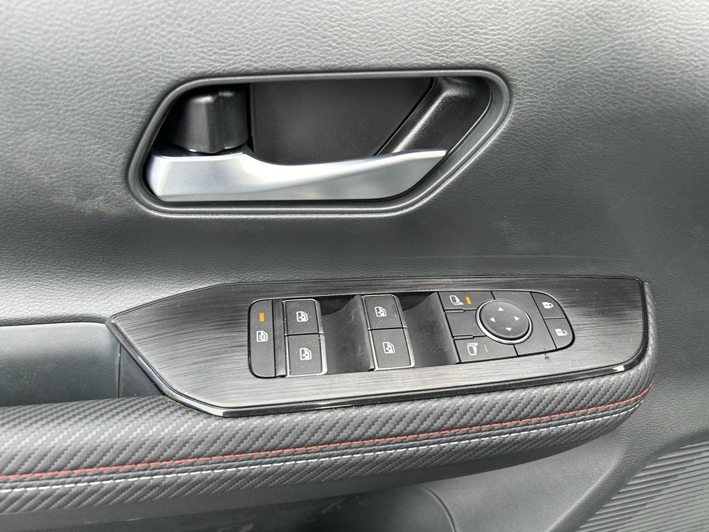 new 2025 Nissan Kicks car, priced at $31,199
