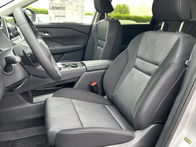 new 2025 Nissan Rogue car, priced at $33,385