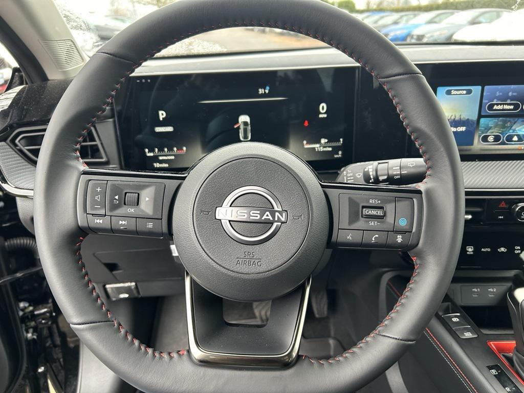 new 2025 Nissan Kicks car, priced at $28,735