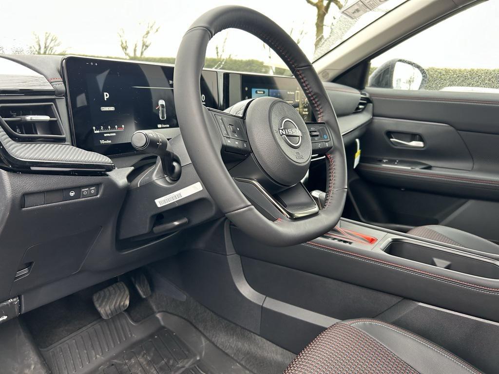 new 2025 Nissan Kicks car, priced at $28,735